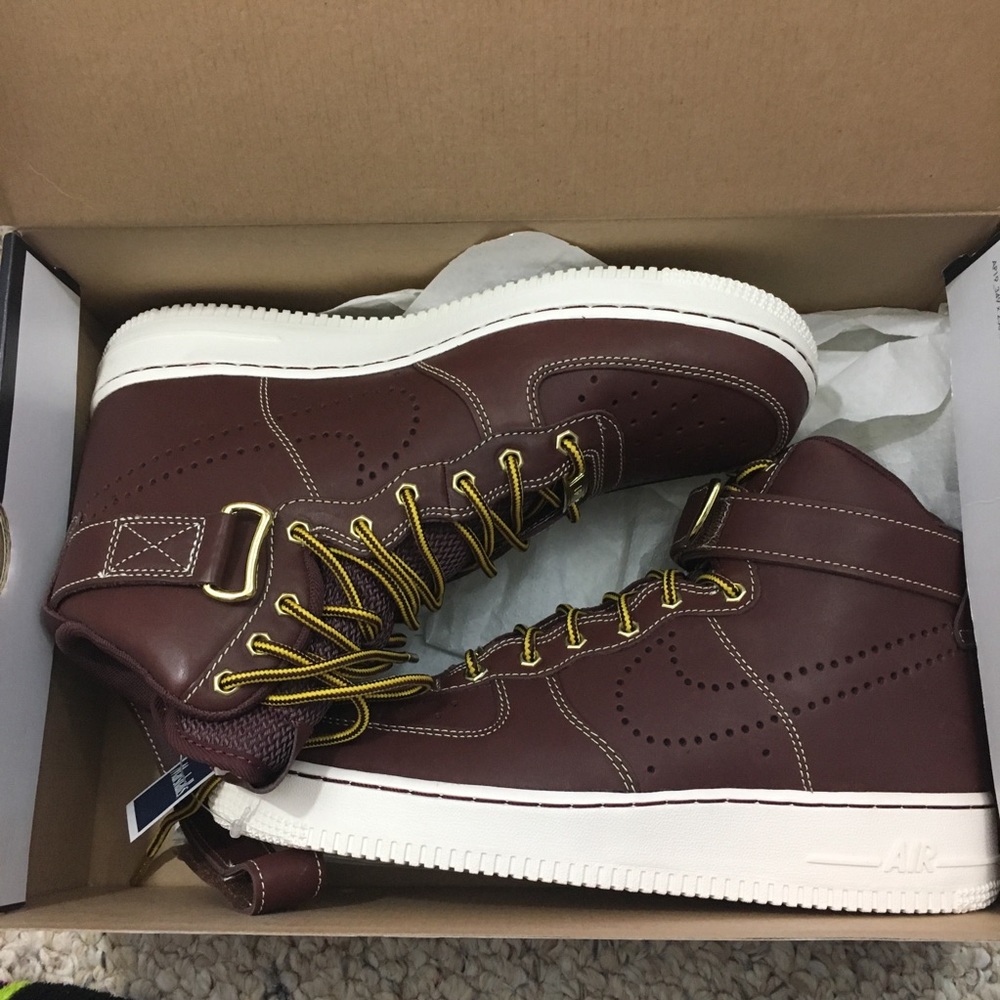 Authentic 2010 rare brown Nike Air Force 1
